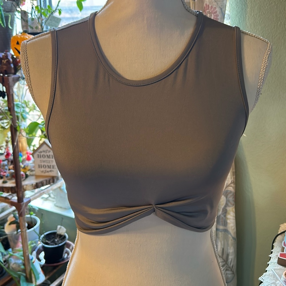 Twist Front Crop Sleeveless Tank Style NWOT Gray Top SHEIN Women Small